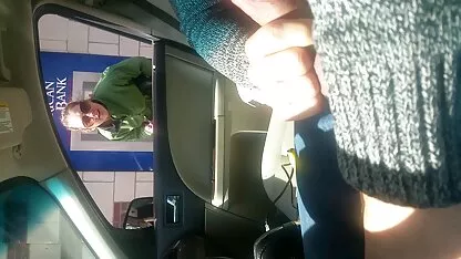 להזמין סרטי פורנו לצפיה ישירה חינם חברים לצפות בטלוויזיה ולדבר על סקס לסבי