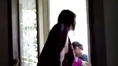 חולים שמעודדים גניקולוג גבר מזיין רופא מיילד ללקק קירחים