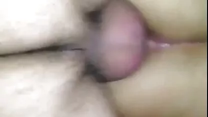 אישה פארטיפורנו יפה עם גבר עם פות גדול ופעור.