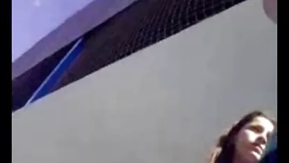 אישה הזדיינה בגרבונים אחרי עבודה קשה. סקקס חינם