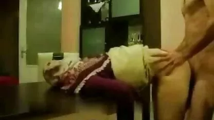 גבר קירח היה מסוגל להביא מזדיינת עם חמור יופי עם חזה גדול לאורגזמה