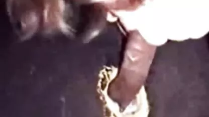הכנסה שהיא כיף לברונטית צאט סקס חינם יפה