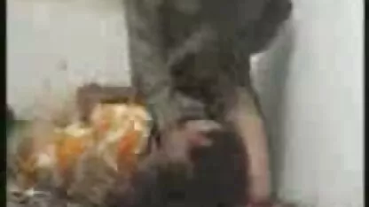 אבא סקס חינם חדשים עושה בנות עם חזה קטן למצוץ זין בפעם הראשונה