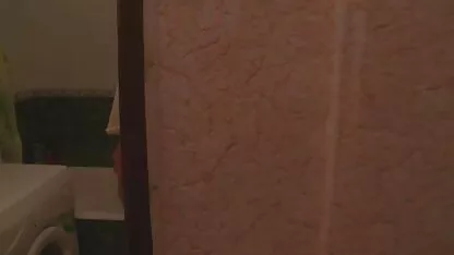 אני לובשת שיער חום בהיר עם חזה קטן אפילו בלי ארוס סרטי סקס חינם לחלוץ נעליים.