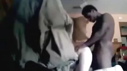 זיין על ידי זין סקס חינם גדול ושפיך בפה